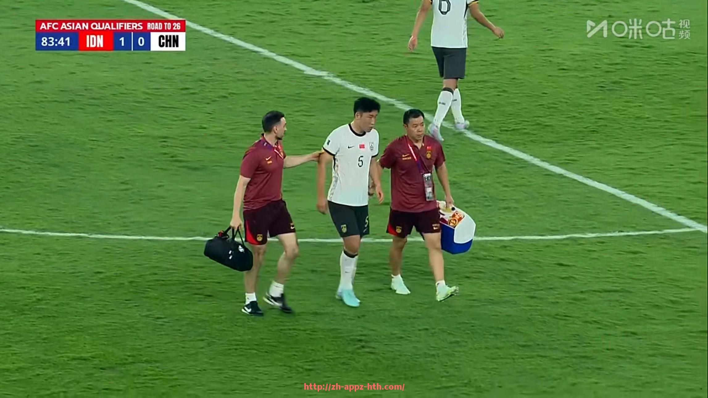 华体会hth官方网站下载-球探足球即时比分直播与CBA直播：综合比较足球比分和CBA赛事的实时更新